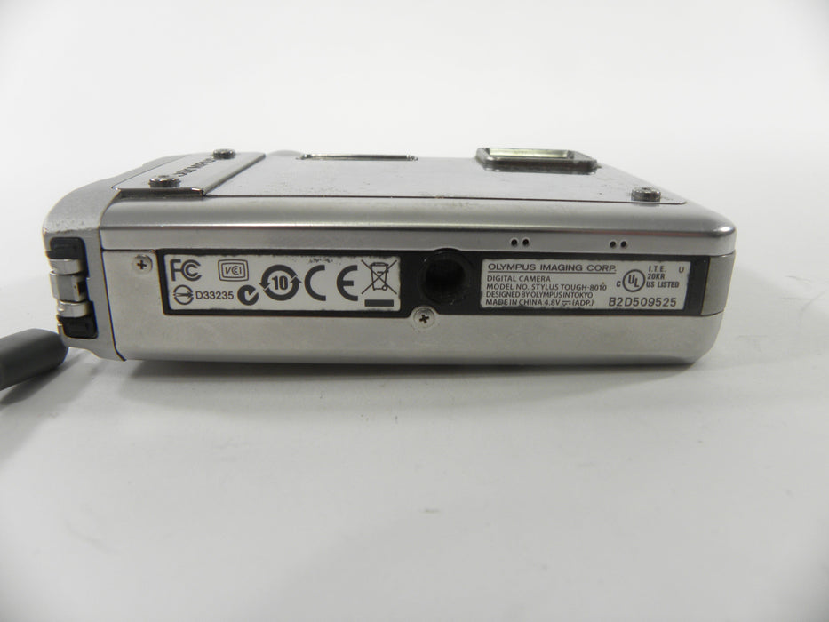 Olympus Stylus Tough 8010 14mp Digital camera