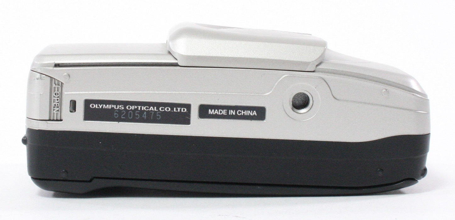 Olympus SuperZoom 76G AF 35mm Point-and-Shoot Camera