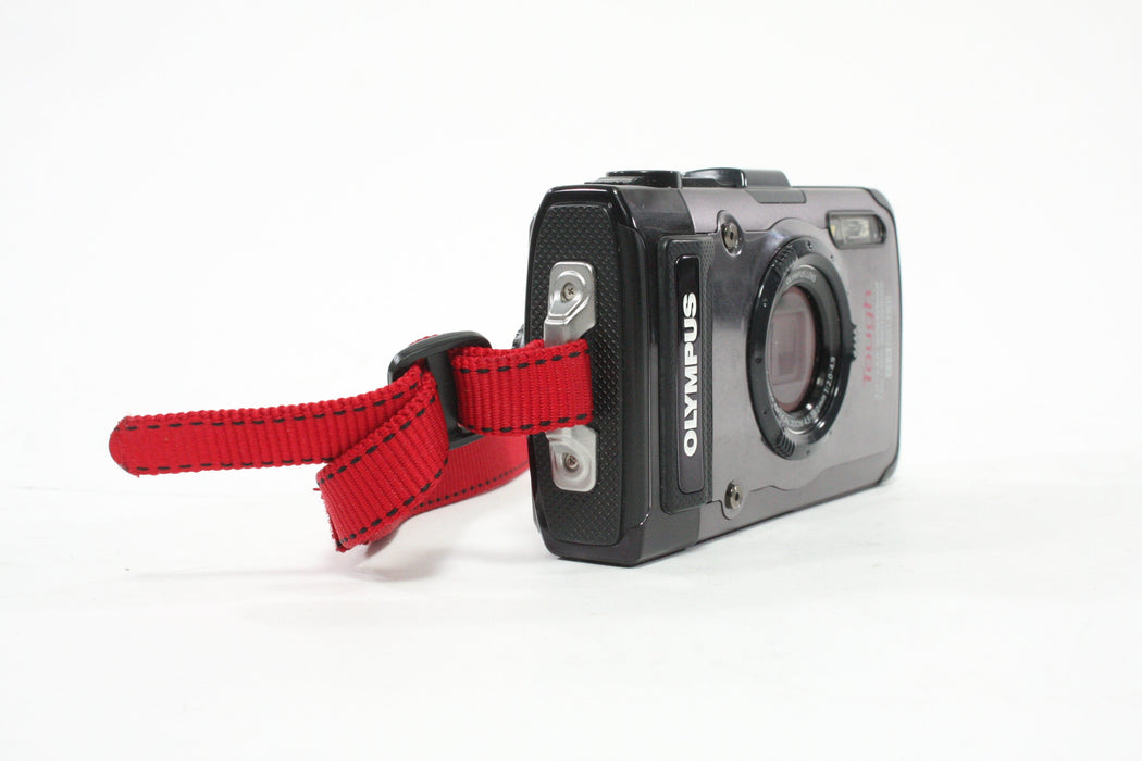 Olympus Tough TG-1 Digital Point-and-Shoot 4x Zoom 12.0mp