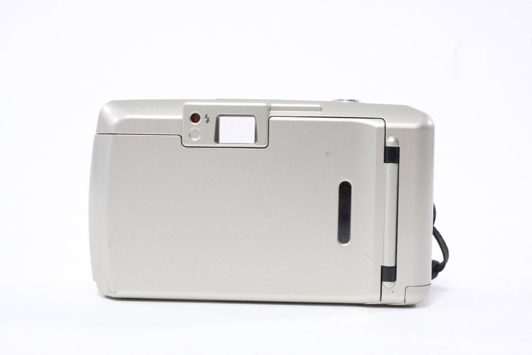 Olympus Trip 500 35mm Point-and-Shoot Camera