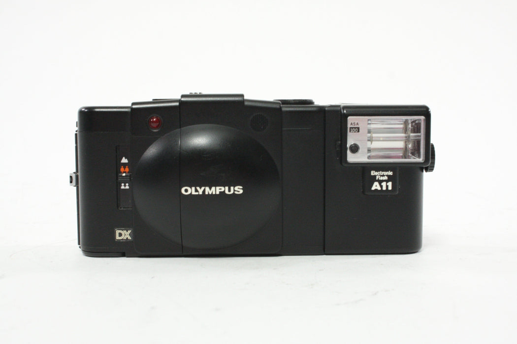 Olympus XA3 35mm Camera with A11 Flash