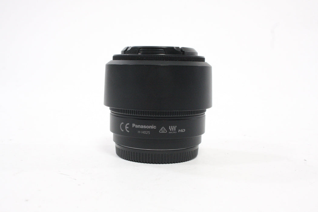 Panasonic 25mm f/1.7 G Lens for Micro 4/3 Mount