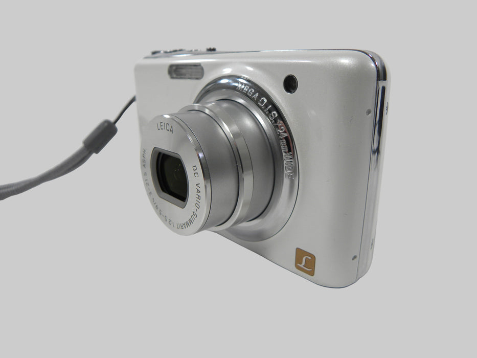 Panasonic DMC-FX77 12.1mp Digital Camera (White)