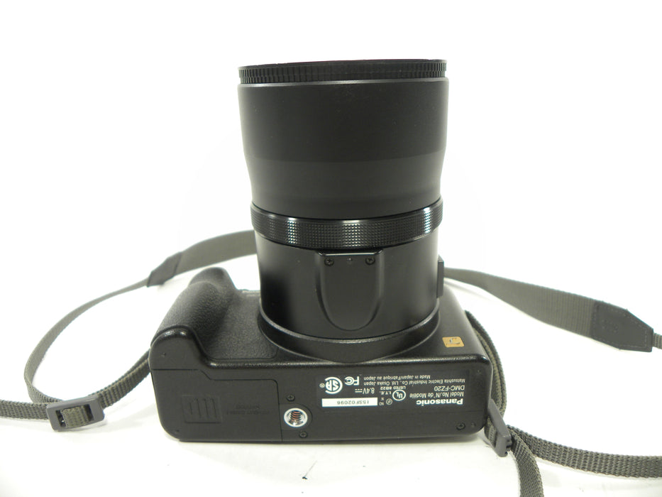 Panasonic DMC-FZ20 Lumix 5mp Digital Camera