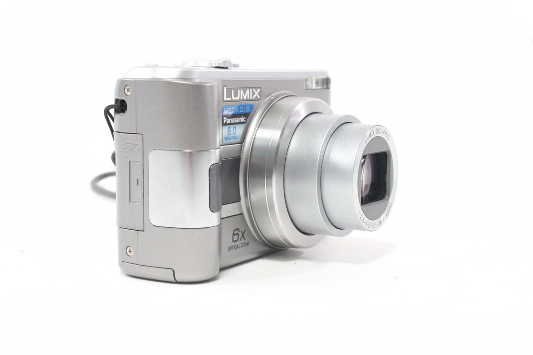 Panasonic DMC-LZ5 Digital Point-and-Shoot Camera 6x Zoom 6.0mp IN BOX
