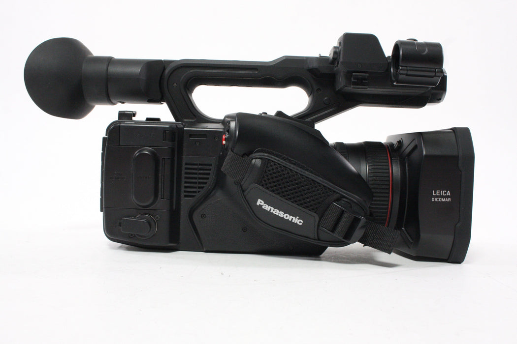 Panasonic HC-X1 Camcorder with Operation Time of 29 hrs