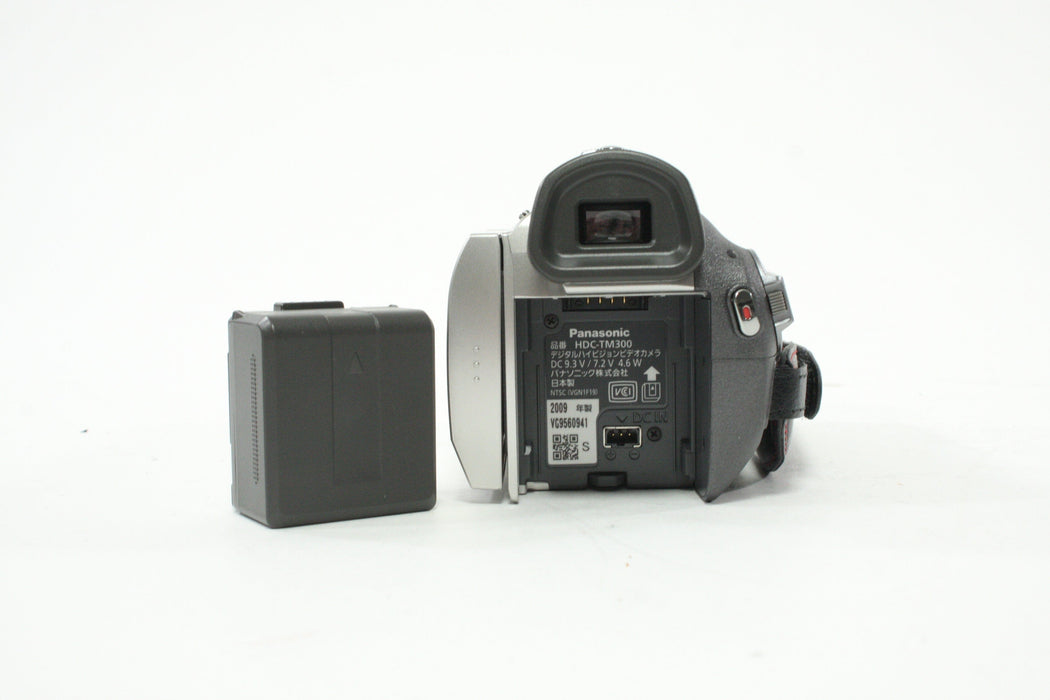 Panasonic HDC-TM300 AVCHD Camcorder