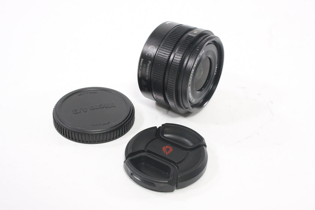 Panasonic Lumix 15mm f/1.7 Leica DG Summilux Lens for Micro 4/3 Mount