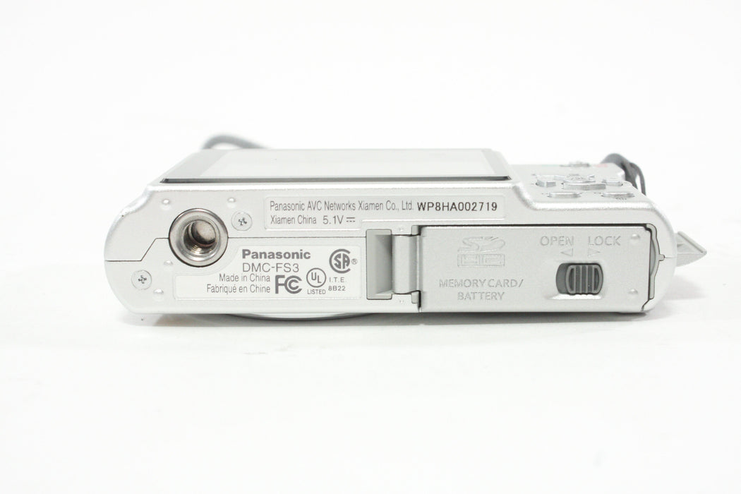 Panasonic Lumix DMC-FS3 Digital Point-and-Shoot Camera 3x Zoom 8.1mp