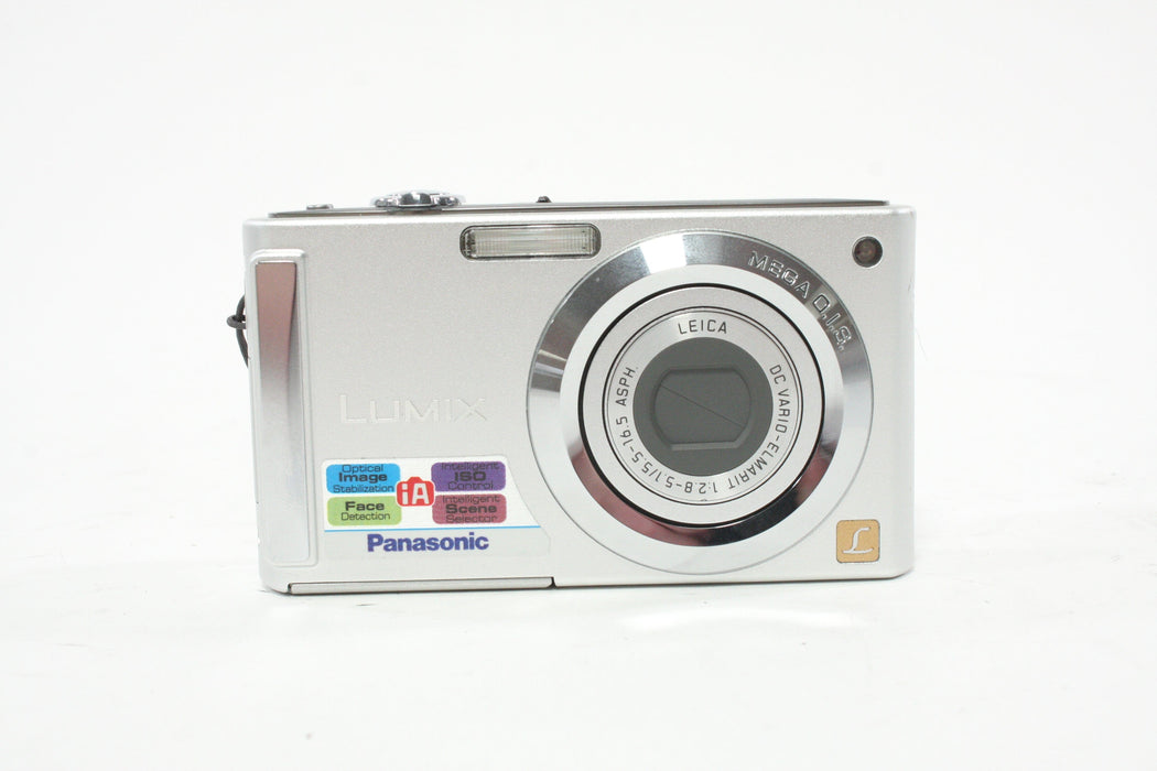 Panasonic Lumix DMC-FS3 Digital Point-and-Shoot Camera 3x Zoom 8.1mp