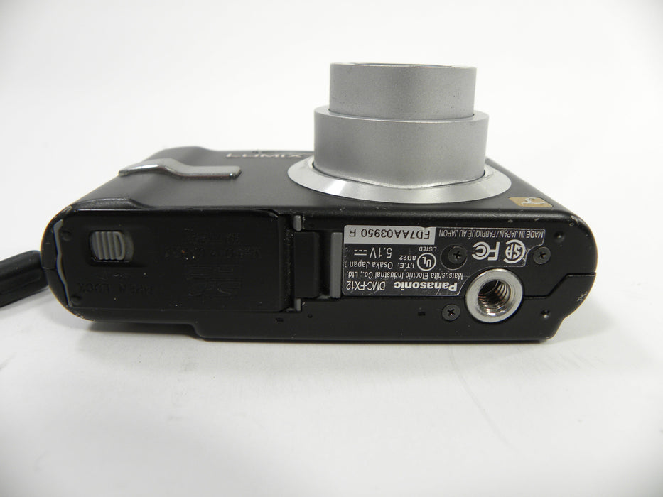 Panasonic Lumix DMC-FX12 7.2mp Digital Camera