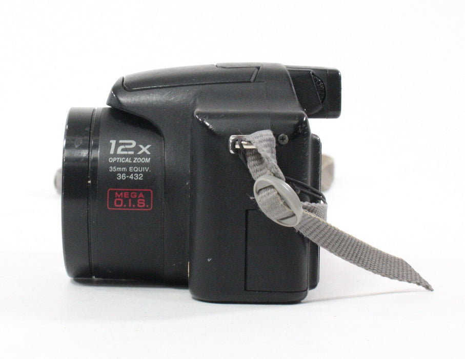 Panasonic Lumix DMC-FZ7 Point-and-Shoot Digital Camera 12x Zoom 6mp