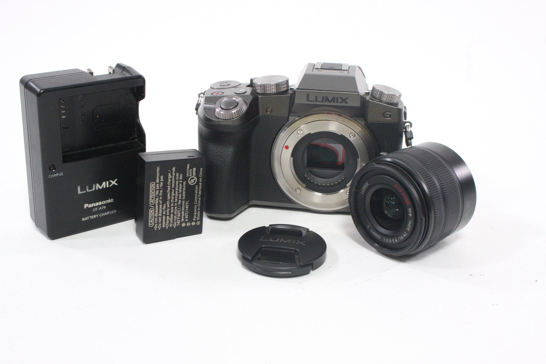 Panasonic Lumix DMC-G7 Digital Mirrorless with 14-42mm f/3.5-5.6 G Vario ASPH Lens