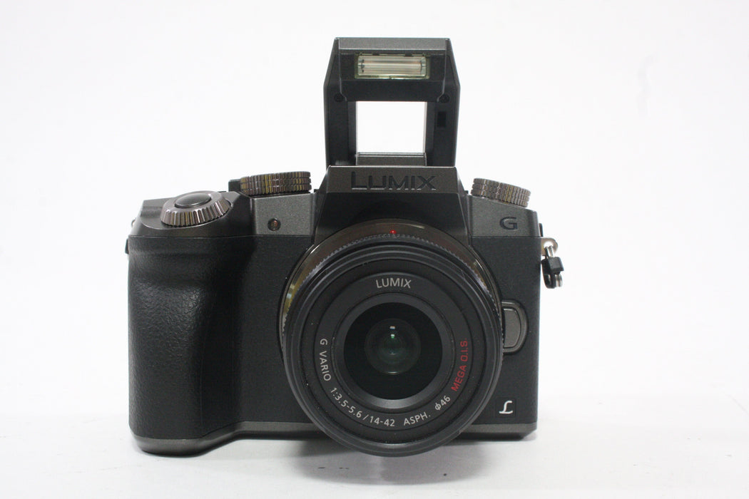 Panasonic Lumix DMC-G7 Digital Mirrorless with 14-42mm f/3.5-5.6 G Vario ASPH Lens