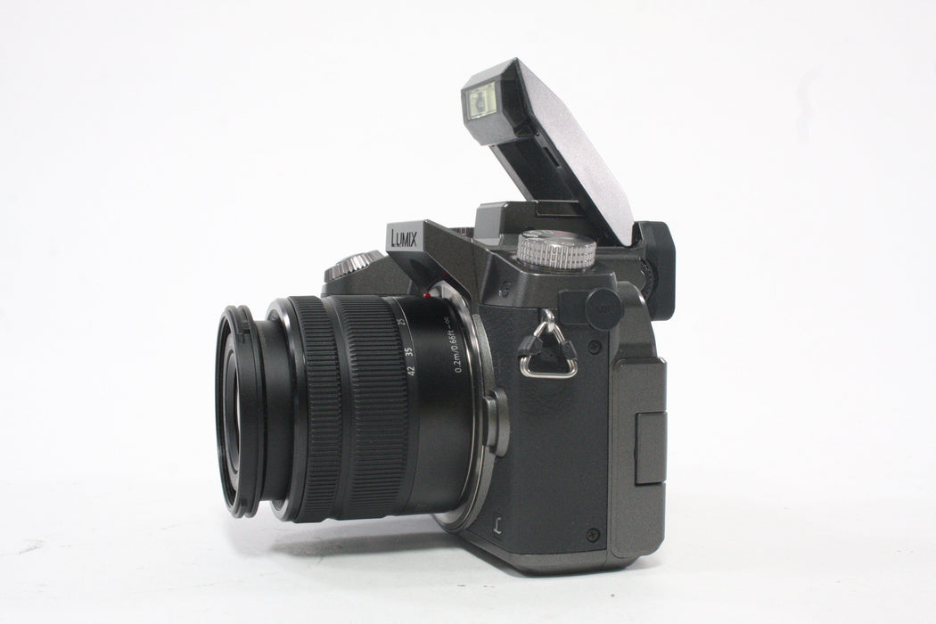 Panasonic Lumix DMC-G7 Digital Mirrorless with 14-42mm f/3.5-5.6 G Vario ASPH Lens