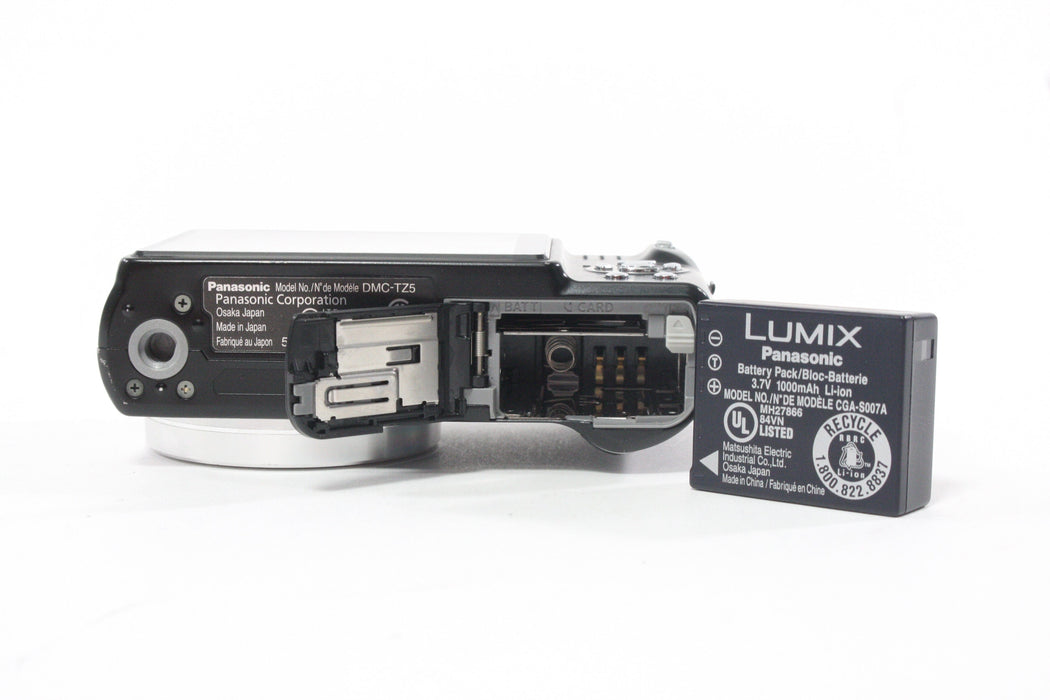 Panasonic Lumix DMC-TZ5 with 10x Zoom 9.1mp with Case