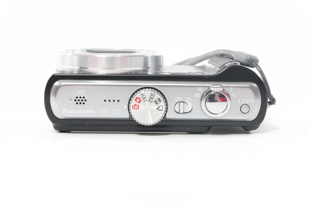 Panasonic Lumix DMC-TZ5 with 10x Zoom 9.1mp with Case