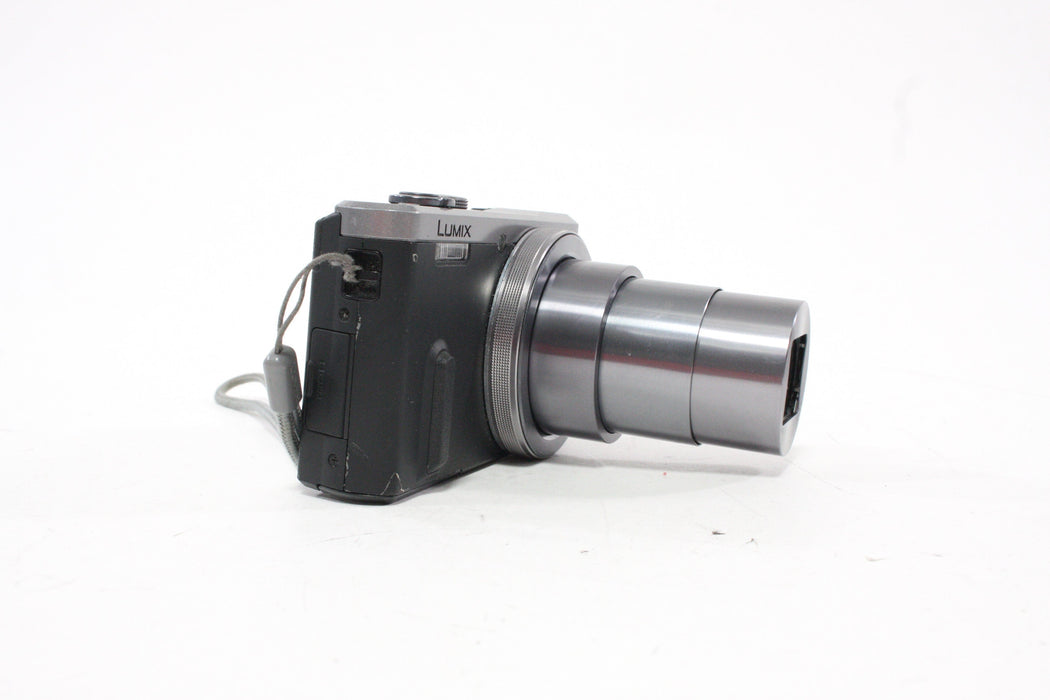 Panasonic Lumix DMC-ZS40 Digital Point-and-Shoot Camera 30x Zoom 18.1mp
