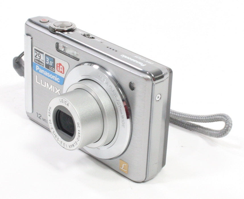 Panasonic Lumix FS 25 5z Zoom 12.1mp (Silver)