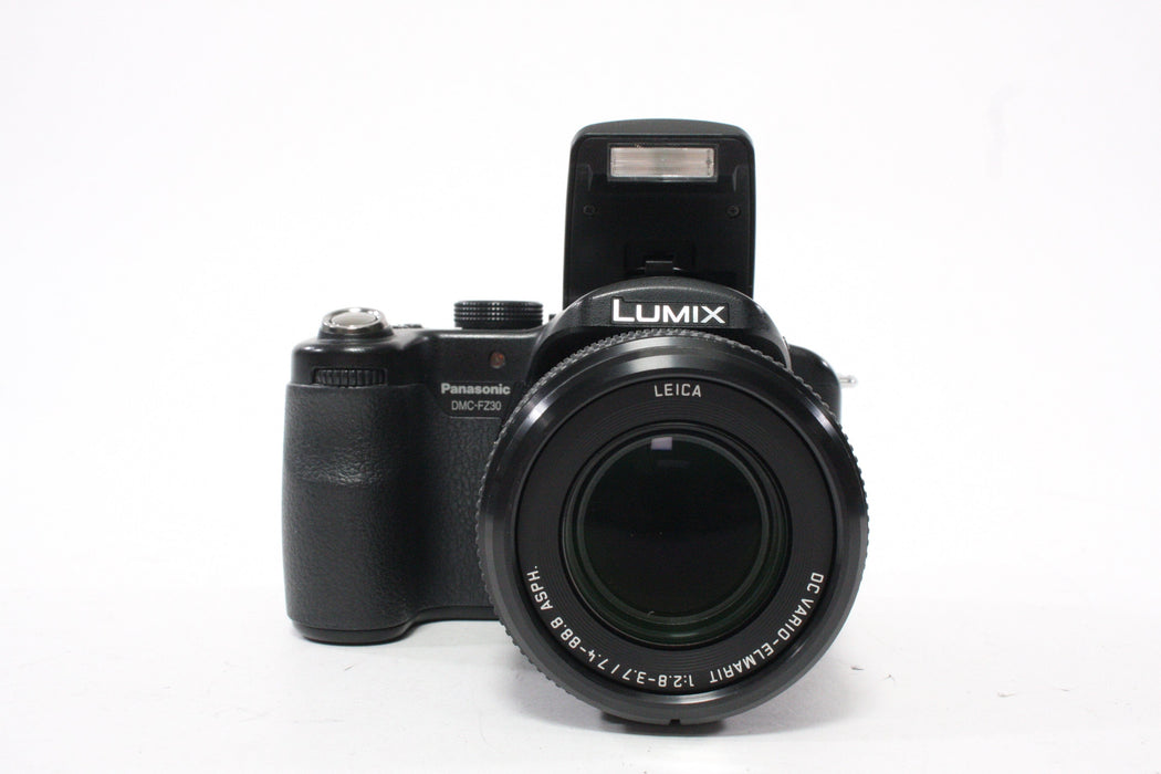 Panasonic Lumix FZ30 Digital Camera 12x Zoom 8.0mp