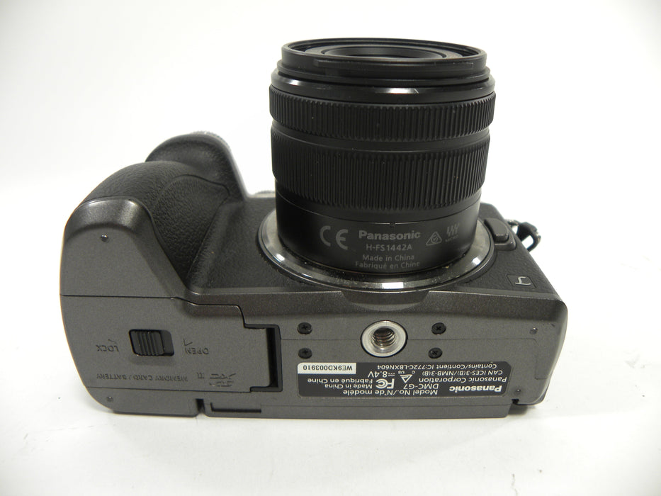 Panasonic Lumix G DMC-G7 16mp Digital Mirrorless w/14-42 Vario Shutter Ct. 205