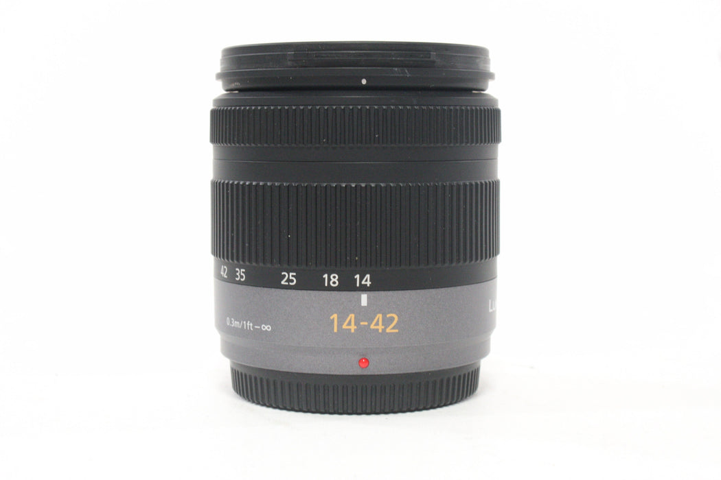 Panasonic Lumix G.Vario 14-42mm f/3.5-5.6 OIS Lens for Micro 4/3 Mount