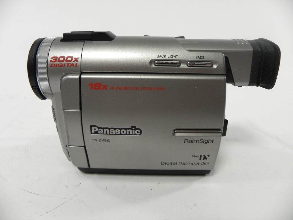 Panasonic Palm Sight MiniDV PV-DV910 Camcorder