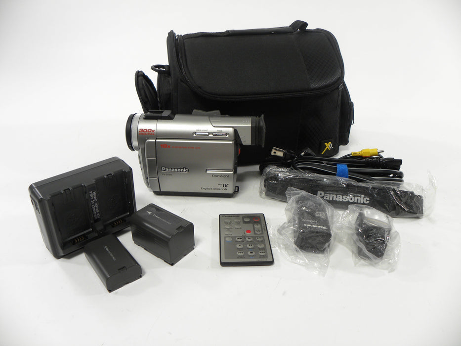Panasonic Palm Sight MiniDV PV-DV910 Camcorder