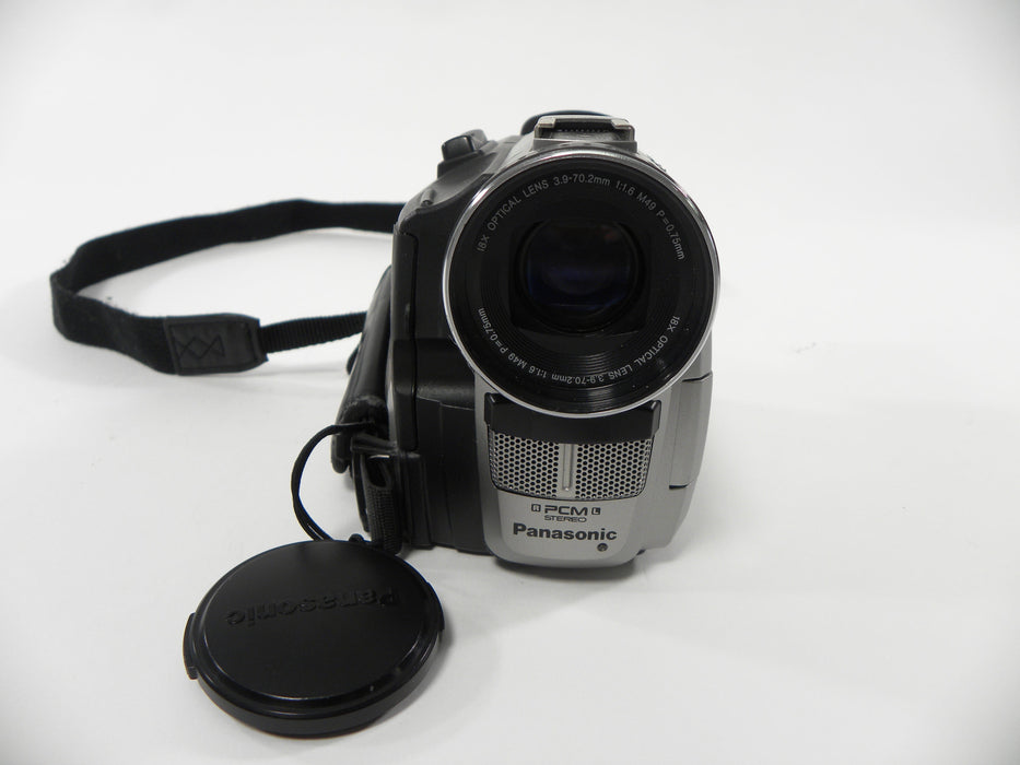 Panasonic PV-DV4500D MiniDV Palm Sight Camcorder