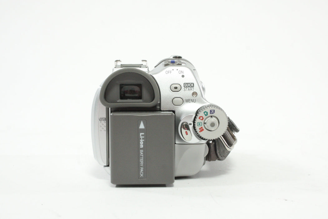 Panasonic PV-GS150 Camcorder with Leica Dicomar Lens
