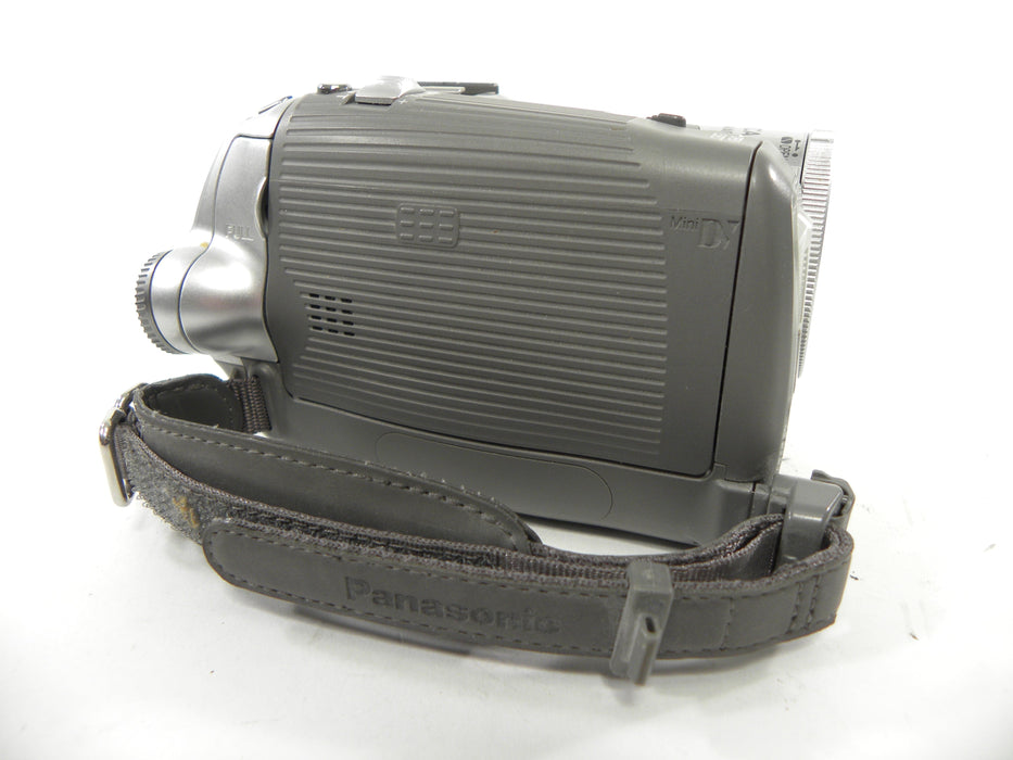 Panasonic PV-GS150 MiniDV 2.3mp 3CCD Camcorder