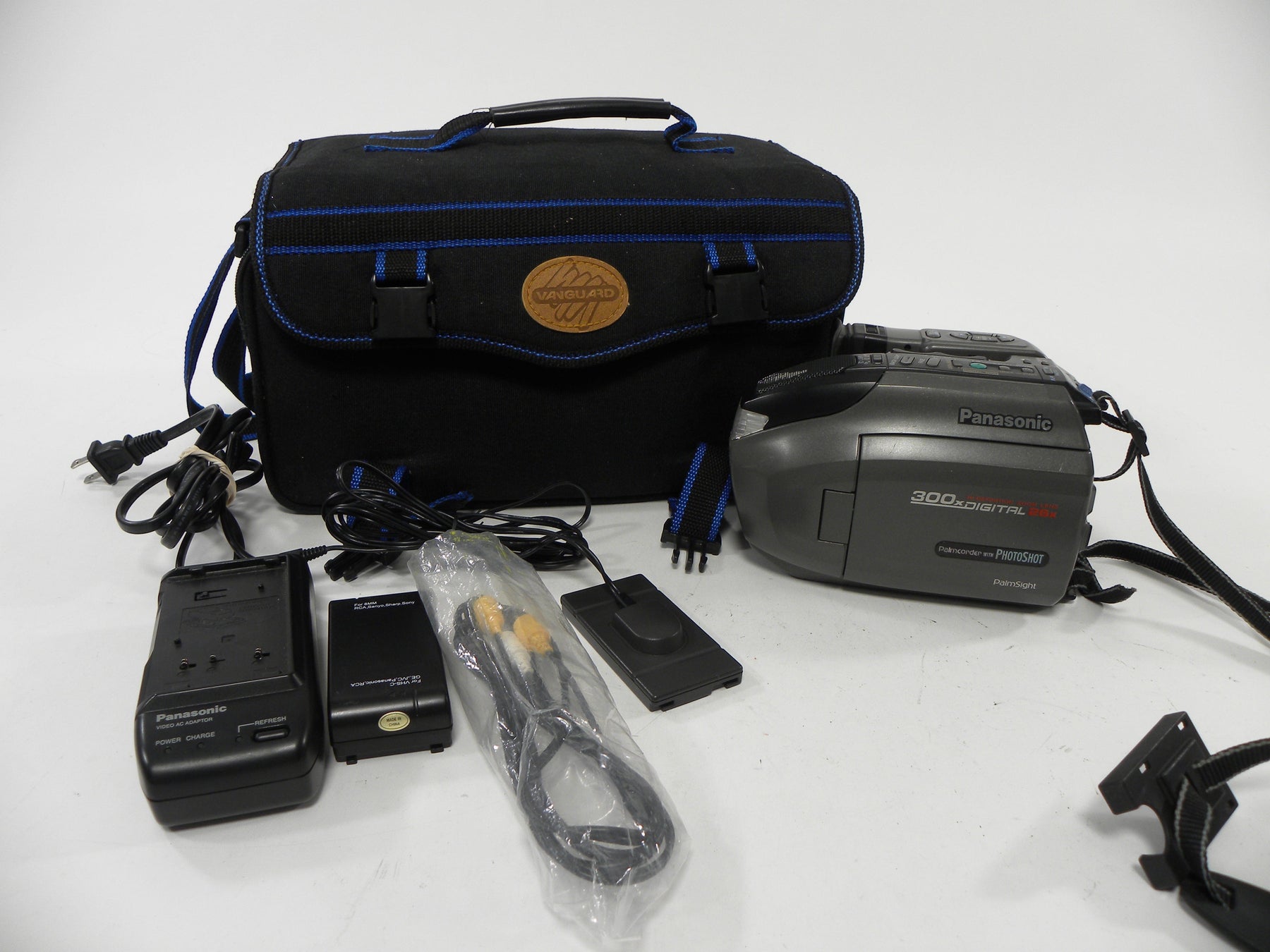 Panasonic PV-L750D VHS-C Camcorder