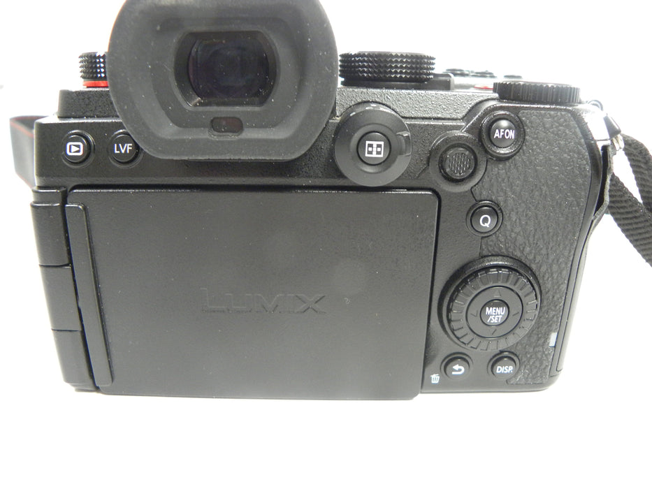 Panasonic S5 24.2mp Digital Mirrorless Camera Body Only Shutter Ct. 9,345