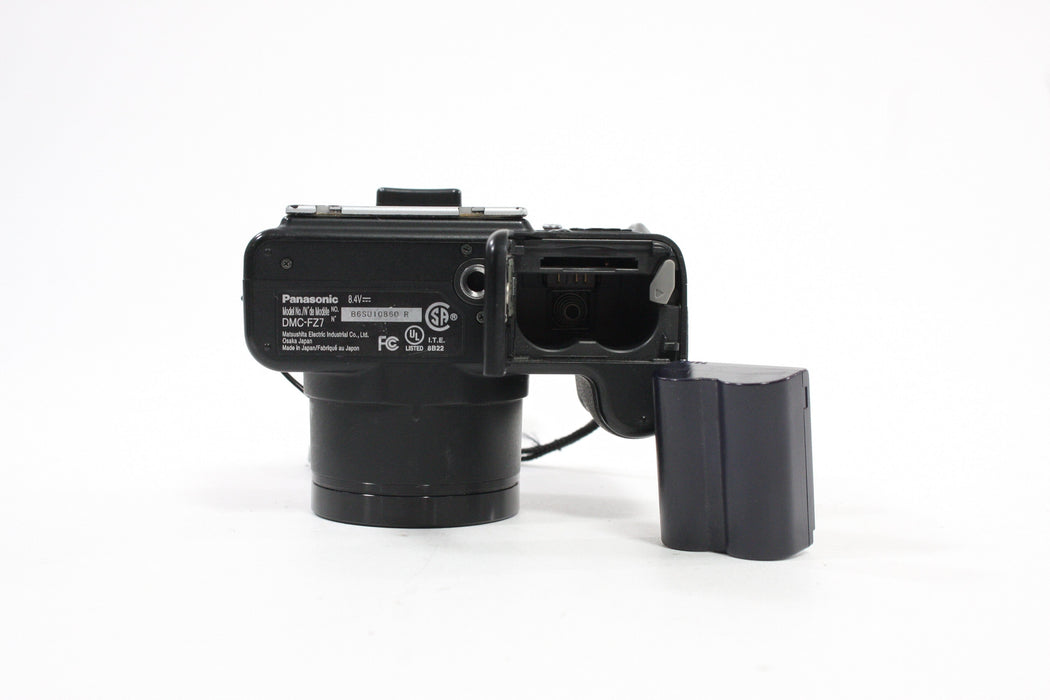 Panasonic SDR-H85 Digital Camera 12x Zoom 6.0mp