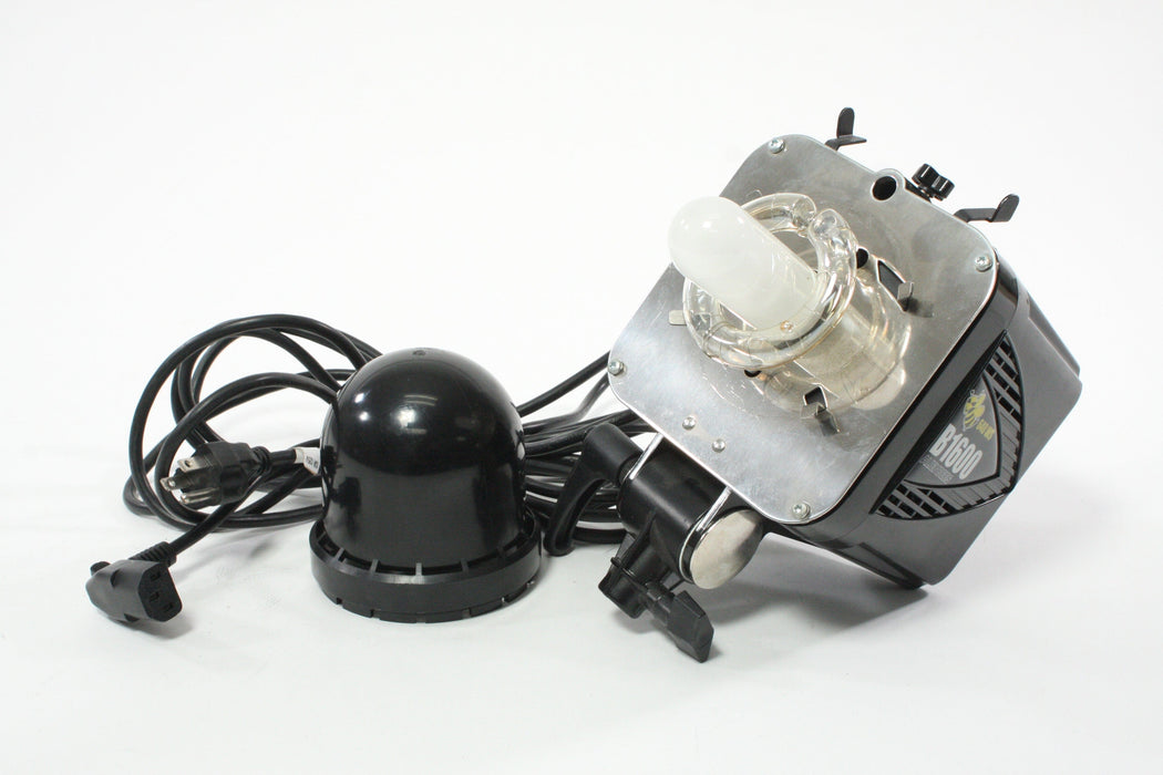 Paul C. Buff AlienBees Flash Unit 1600 Black
