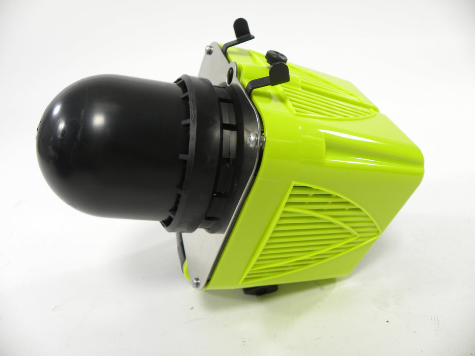 Paul C. Buff AlienBees(tm)  B400 (160Ws) Flash Unit with Reflector