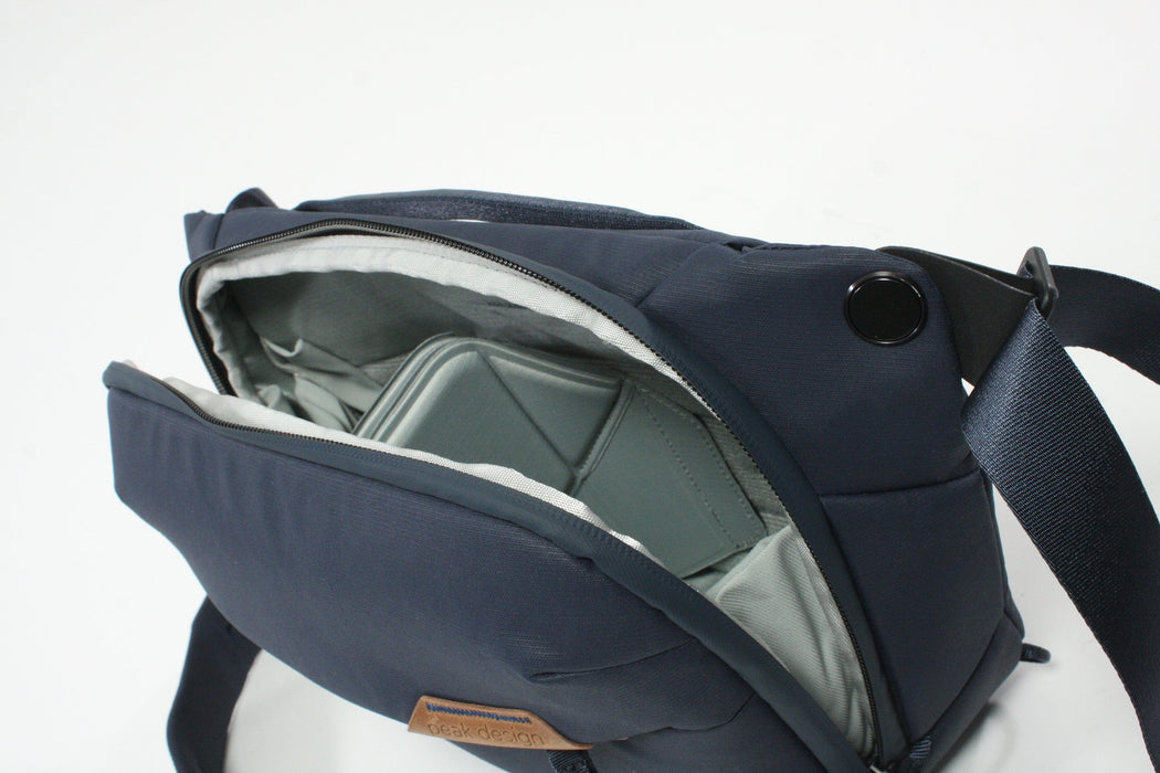 Peak Design Everyday Sling 6L (Blue)