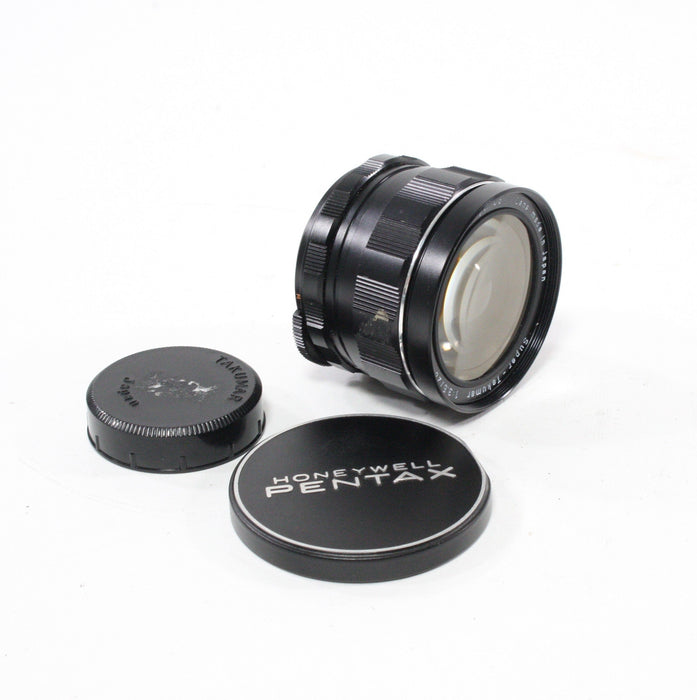 Pentax 28mm f/3.5 Super-Takumar Lens for M42 Mount