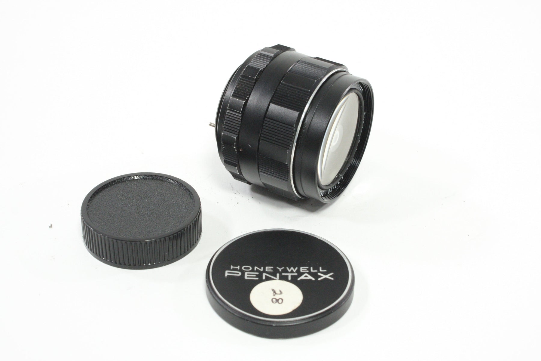 Pentax 28mm f/3.5 Super-Takumar Lens for M42 Mount