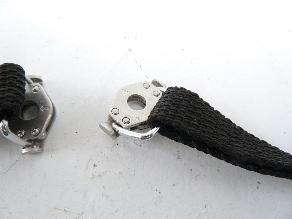 Pentax 6X7 Deluxe Neck and Shoulder Strap with Original Pentax Clips