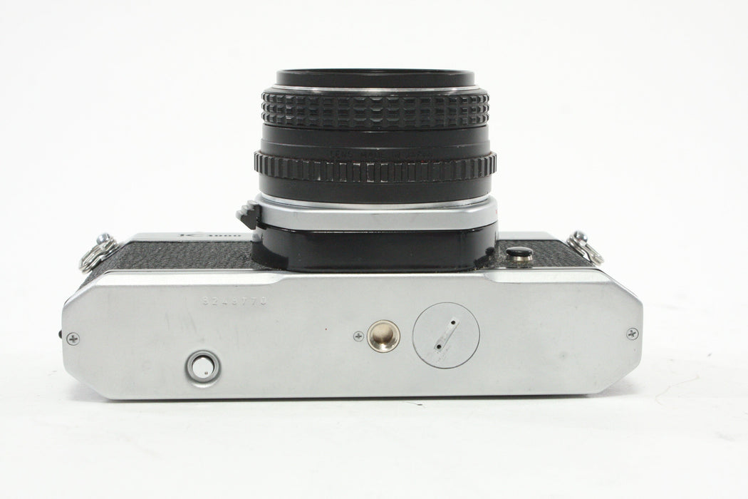 Pentax Asahi K1000 35mm SLR Camera with 50mm f/2 SMC Pentax-M Lens