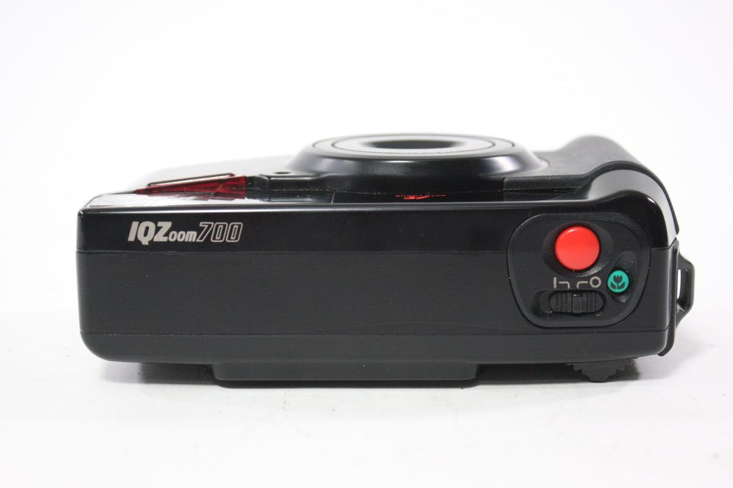 Pentax IQZoom 700 35mm Point and Shoot Camera