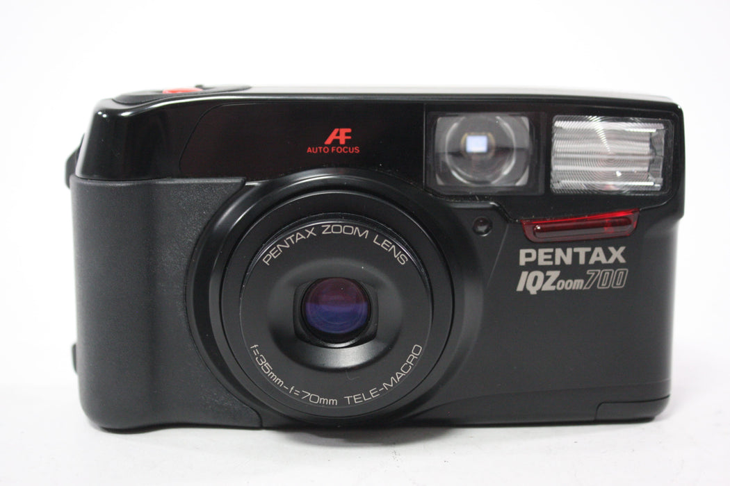 Pentax IQZoom 700 35mm Point and Shoot Camera