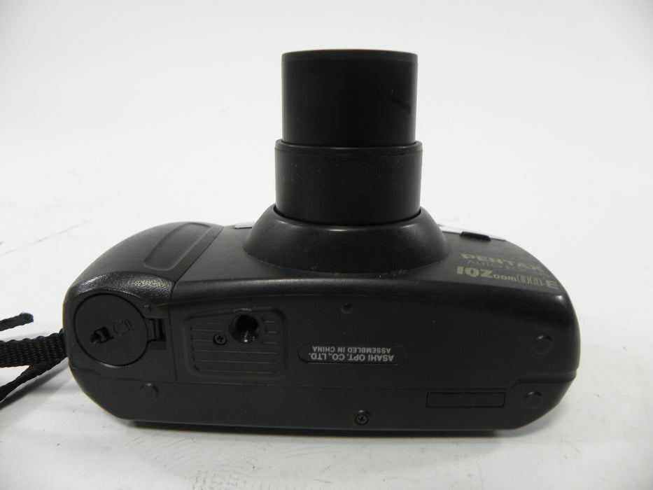 Pentax IQZoom 80E Auto Focus 35mm Camera