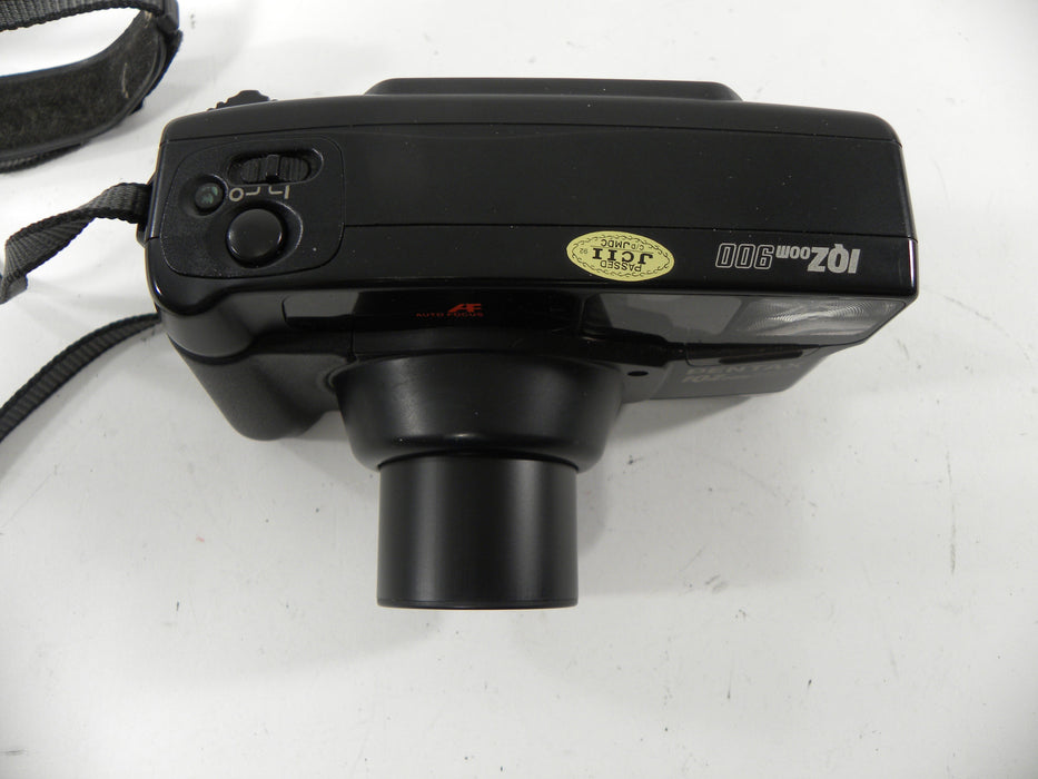 Pentax IQZoom 900 35mm Camera