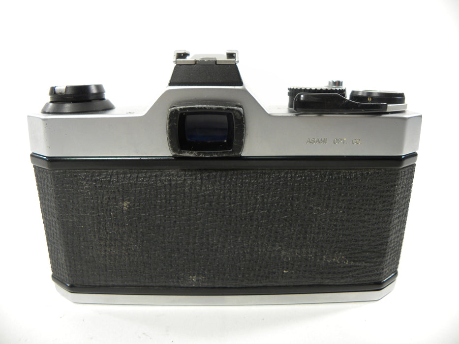 Pentax K-1000 35mm SLR Camera with a SMC Pentax-M 50mm f2