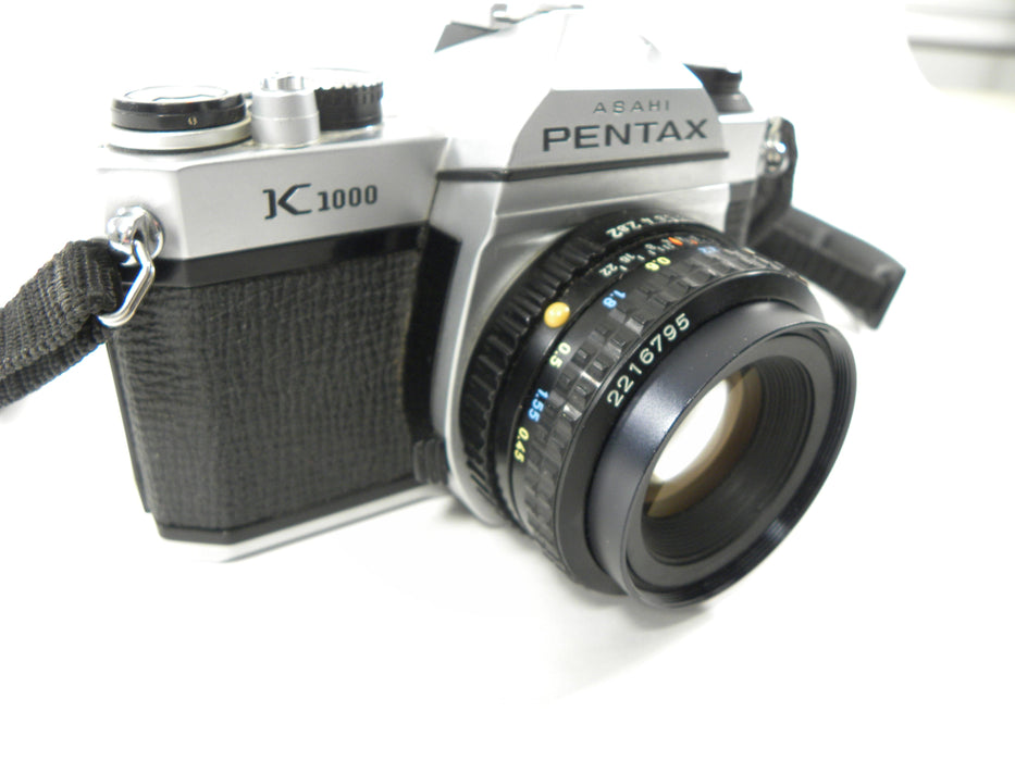 Pentax K-1000 35mm SLR w/SMC 50mm f2