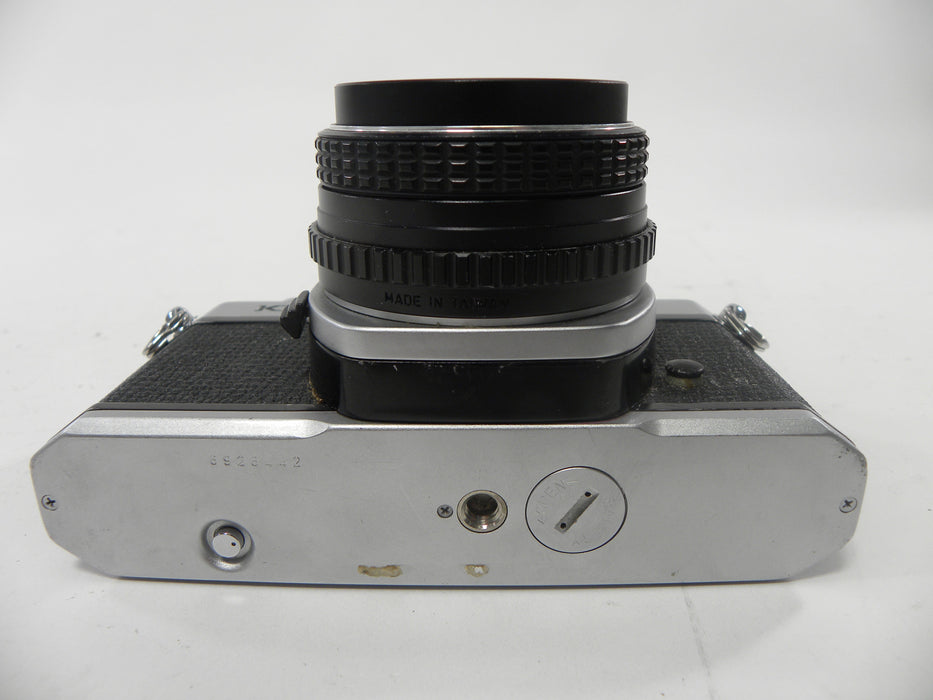 Pentax K-1000 35mm SLR w/SMC Pentax-M 50mm f2