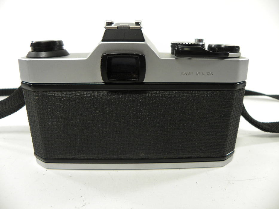 Pentax K-1000 35mm SLR w/SMC Pentax-M 50mm f2