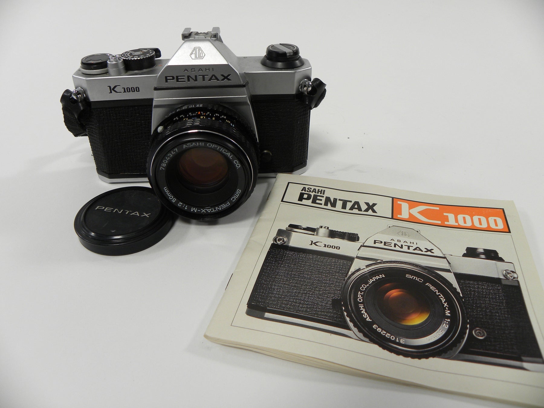 Pentax K-1000 35mm SLR w/ SMC Pentax-M 50mm f2